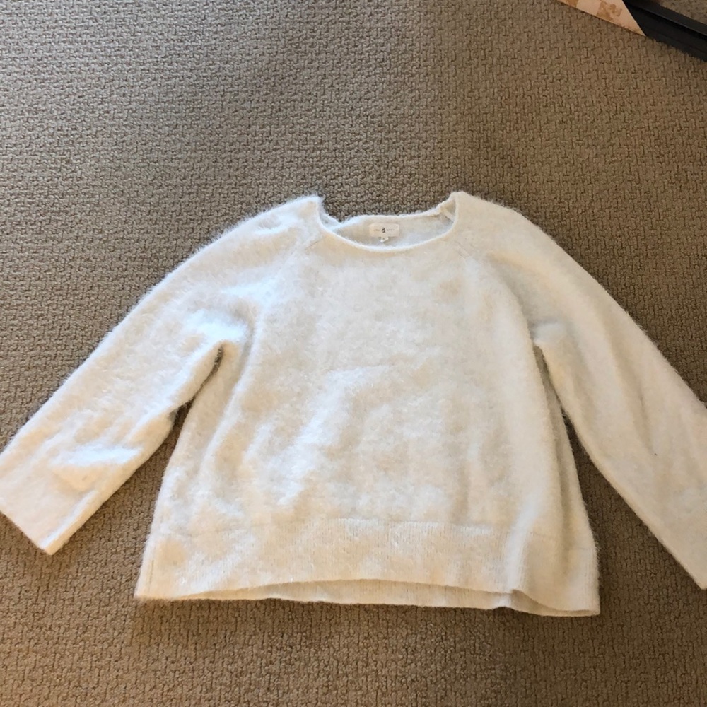 Lou & Grey super soft white sweater, size XL - Picture 2 of 2